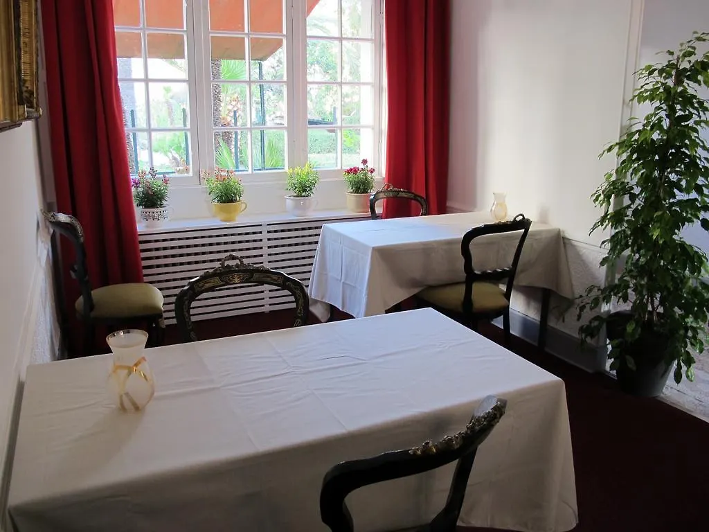 בית הארחה קאן Villa Belle Rive